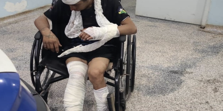 Daniel saiu todo arrebentado. Foto: Reprodução