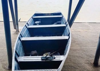 Piratas do rio tentar roubar barco pesqueiro e tem planos frustrados pela polícia em Coari