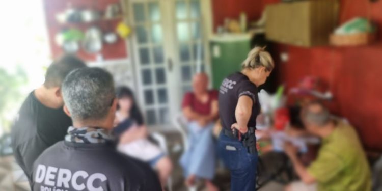 Uma adolescente de 13 anos conversava com pessoas de outros estados sendo induzida a cometer a ação. Foto: Divulgação/PC-AM.