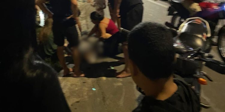 Motociclista deixa idosa fer1da ao atr0pelá-la em avenida do bairro Santa Etelvina