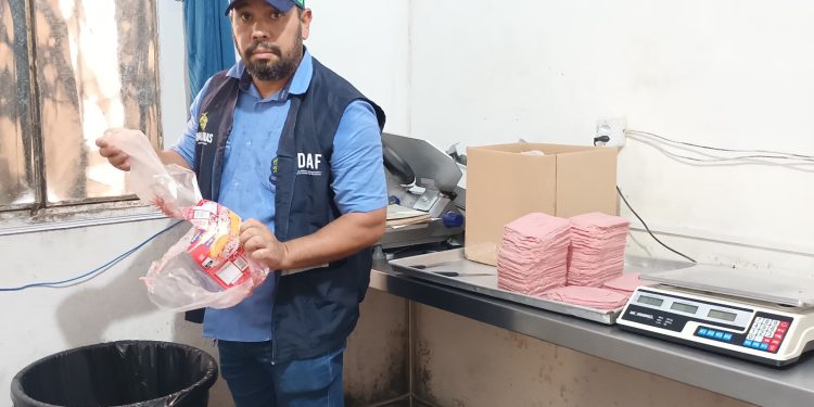 Produtos eram armazenados em uma residência na Zona Norte de Manaus. Foto: Divulgação