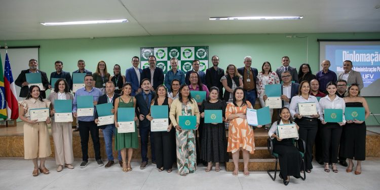 O curso visa formar profissionais em nível de pós-graduação para o exercício de atividades acadêmicas no ensino, na pesquisa e na extensão. Foto: Divulgação