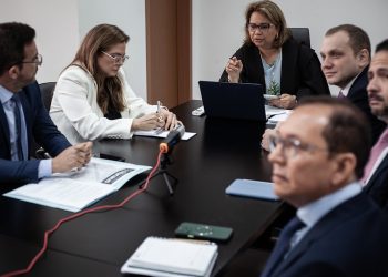 Juíza Etelvina Lobo Braga suspendeu audiência após duas horas e meia. Foto: Reprodução