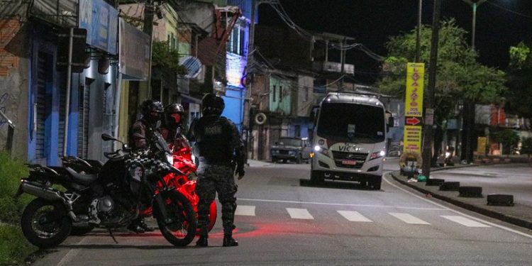 A Ação da Polícia Militar do Amazonas atua no reforço do policiamento ostensivo nas vias onde as rotas trafegam. Foto: Arquivo Secom