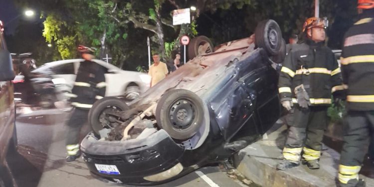 Colisão entre veículos deixa 5 pessoas ferid4s no Eldorado; veja o vídeo