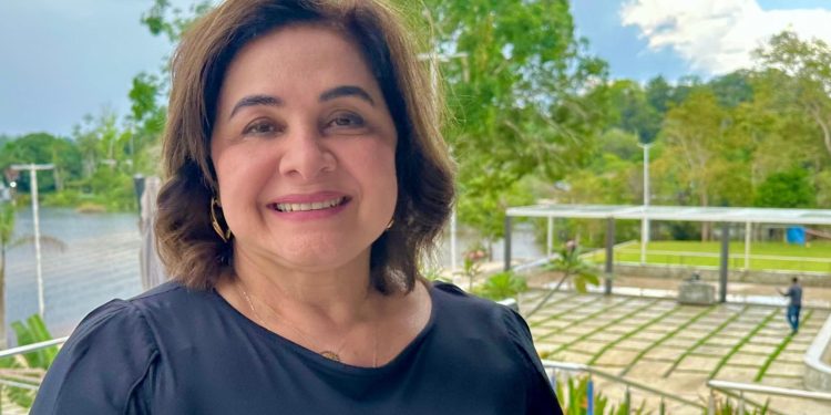 A pré-candidata ao Governo do Estado, a Professora Maria do Carmo fez sua estreia na propaganda partidária do PL-AM. Foto: Divulgação