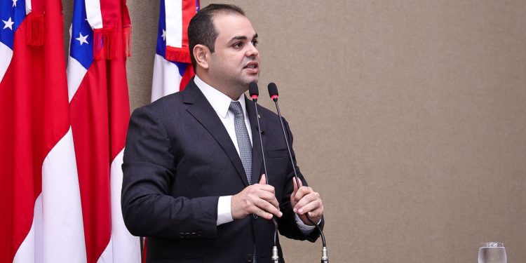 O crime ocorreu no último domingo (22), na comunidade Valparaíso, no bairro Jorge Teixeira. Foto: Herick Pereira