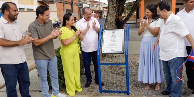A visita incluiu uma inspeção no Porto da Cidade, a inauguração da Praça Casa de Irene e a entrega do Mercado Municipal Luiz Gonzaga. Foto: Reprodução/Instagram