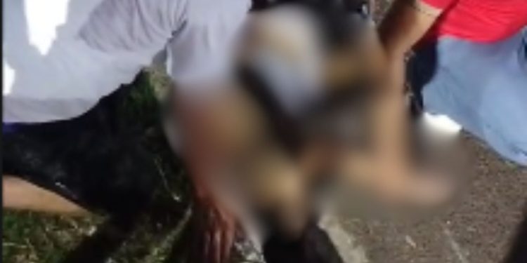 Grávida de 8 meses m0rr3 após cair de moto em buraco na avenida Djalma Batista; bebê não resistiu