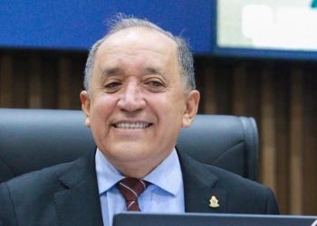 Projeto que garante meia-entrada para acompanhantes de pessoas com TEA avança na Câmara Municipal de Manaus