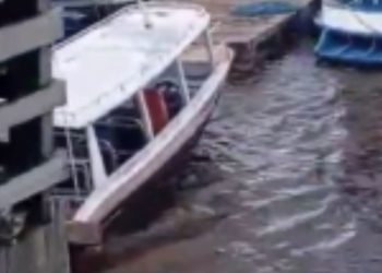 Canoa com família afunda no Rio Amazonas durante travessia; veja o vídeo