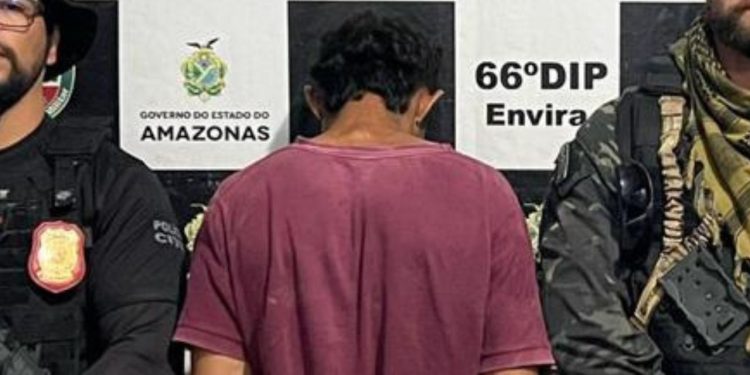 Homem é preso após ser denunciado por jogar os filhos no rio e tentar mat4r a esposa a tir0s no AM