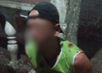 Homem tenta m4tar a esposa a fac4das após flagrá-la na cama com o melhor amigo no Educandos