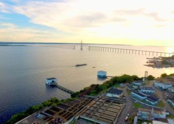 Mais de 300 áreas de Manaus vão ficar sem água durante manutenção na terça