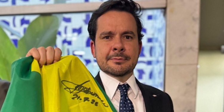 Direita do Amazonas realizará ato em defesa da democracia no Brasil