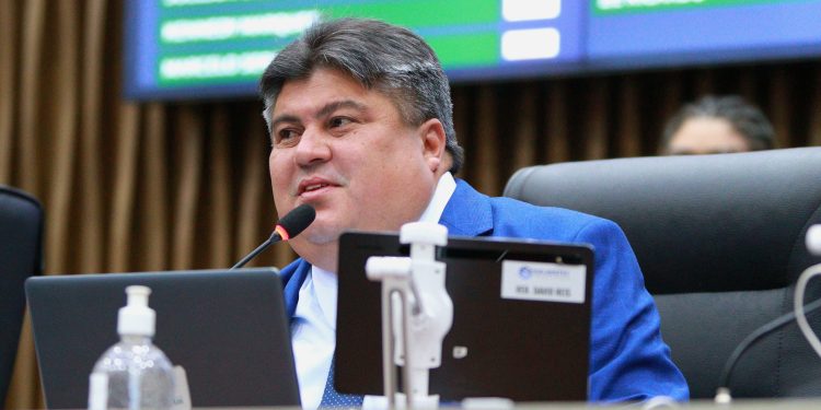 Gestão seguirá com foco na harmonia do plenário, valorização dos servidores e atenção a projetos que beneficiem a população. Foto: Cleuton Silva e Eder França/Dicom-CMM