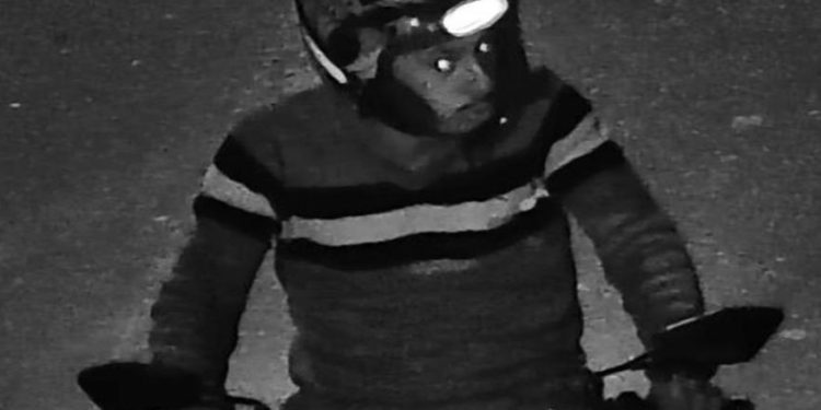 O homem ainda não foi identificado. Foto: Reprodução