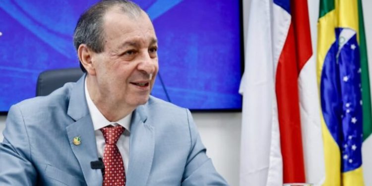 O senador demonstra vantagem no interior, onde registra 68% das preferências, e na capital, com 40%. Foto: Reprodução