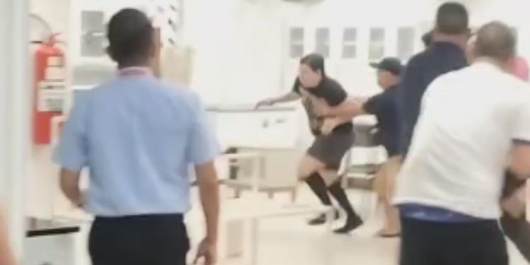 Confusão é registrada dentro de loja no Amazonas Shopping após surto de jovem com TEA