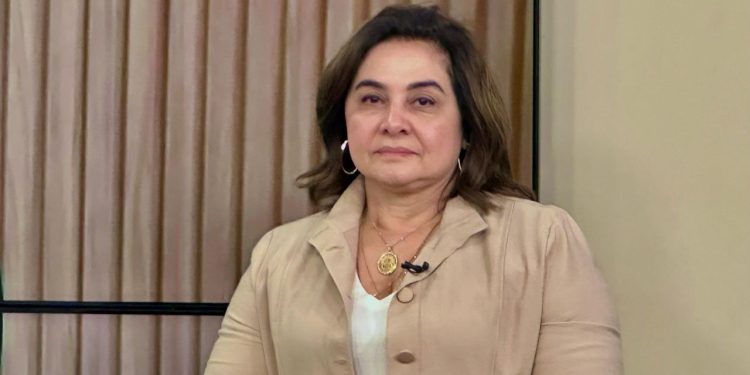 Pré-candidata ao governo, Maria do Carmo apresenta soluções concretas para tirar o Amazonas do atraso