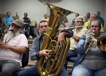 Iniciativa visa inclusão e socialização de pessoas acima de 60 anos. Foto: Divulgação