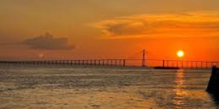 Termômetros disparam e Manaus enfrenta dia mais quente do ano nesta sexta-feira