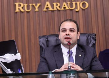 A legislação estimula a criação de oportunidades econômicas e profissionais para jovens entre 18 e 29 anos, com foco em capacitação tecnológica. Foto: Herick Pereira