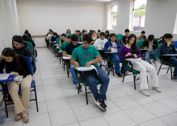 Os candidatos, da capital e interior, devem ficar atentos aos horários de abertura (12h) e fechamento dos portões (12h50). Foto: Divulgação
