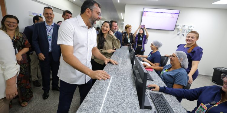 O projeto, que estabelece um reajuste de 12,13% referente à data-base de 2022, garante a aplicação de 6,13% já a partir de 1º de outubro de 2025. Foto: Arquivo/Secom