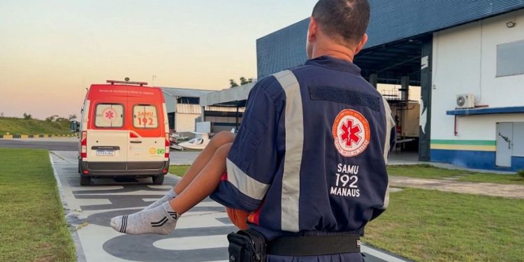 Resgates aeromédicos salvam vida de idosa e menina de 9 anos em comunidades de difícil acesso