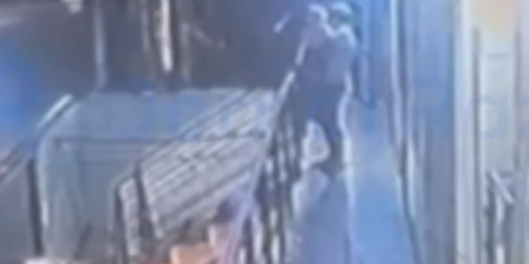 Em Florianópolis, homem natural de Manaus é m0rt0 segurando bebê no colo; veja o vídeo