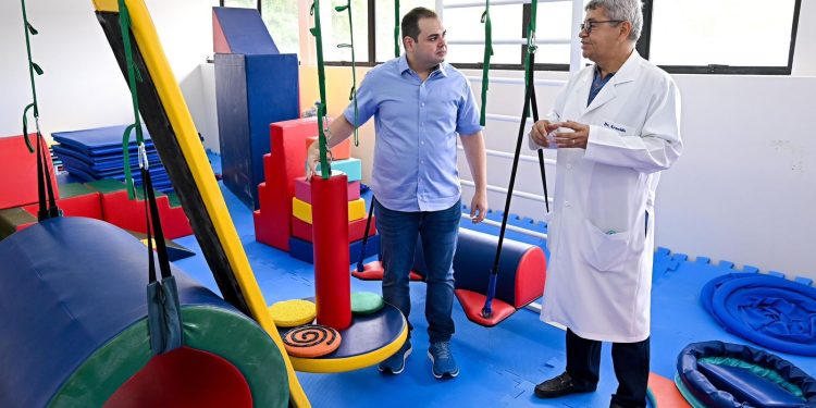 O anúncio foi feito nesta quinta-feira (6/11), durante vistoria às obras do espaço. Foto: Rodrigo Brelaz