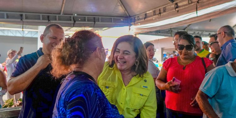 Maria do Carmo apresentou sua pré-candidatura e foi recebida com muito carinho. Foto: Phael Rocha / Assessoria MC