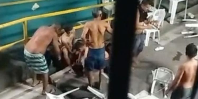 Equipes da Amazonas Energia foram acionadas e realizaram reparos emergenciais no local. Foto: Reprodução