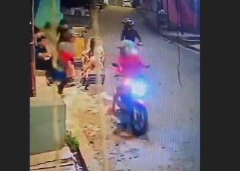 A Polícia Civil informou que as imagens serão utilizadas para identificar tanto os assaltantes quanto o autor dos disparos. Foto: Reprodução