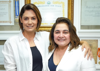 Michelle encerrou a gravação, publicada nas redes sociais da Professora, falando do orgulho em caminhar junto com Maria do Carmo no projeto político da direita. Foto: Assessoria MC
