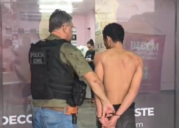 A vítima foi brutalmente agredida com chutes, tapas e socos e o homem preso. Foto: Divulgação/PC-AM