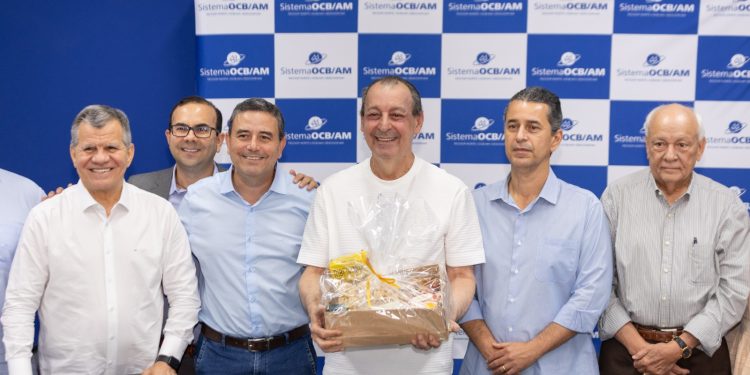 O encontro reuniu lideranças políticas e institucionais para debater os desafios do setor. Foto: Tadeu Rocha