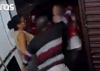 Vídeo: Após conversa com mulher casada, repórter leva s0c0s em Itacoatiara