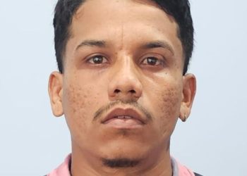 Ao notar patrulha da PM, homem fica nervoso, é abordado e preso por roub0 no AM