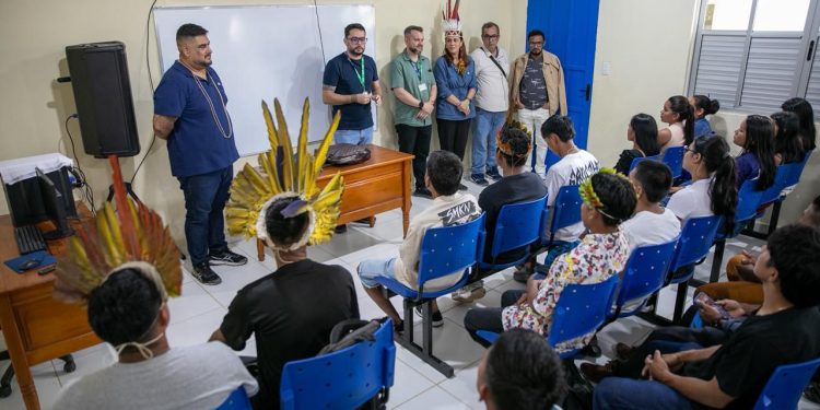 Aula inaugural do curso de Licenciatura em Pedagogia Indígena marca início das atividades do polo em Belém do Solimões. Foto: Divulgação