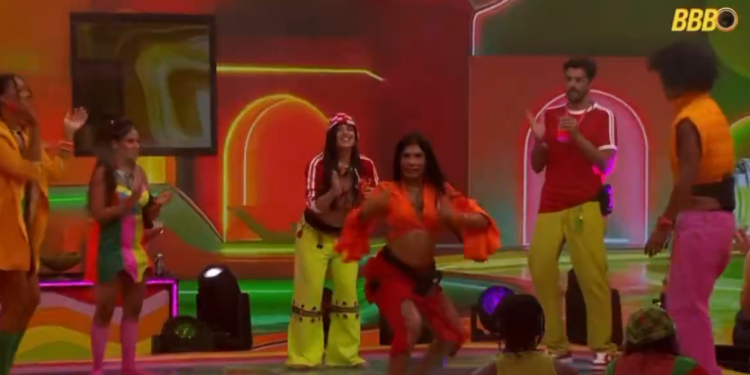 A apresentação aconteceu na madrugada deste domingo (15). Foto: Reprodução