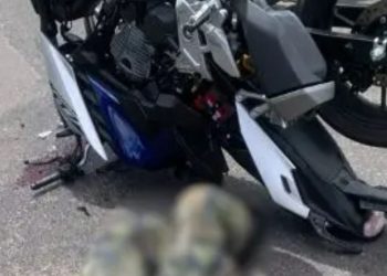 Motociclista militar sofre fr4tura no pulso em acidente na zona norte de Manaus