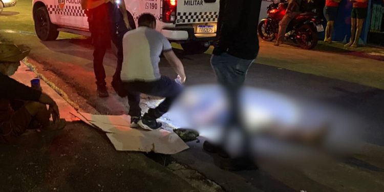 Homem é encontrado m0rt0 com costela fraturada na zona leste de Manaus