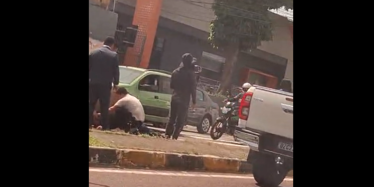 O homem foi socorrido pelo Samu. Foto: Reprodução