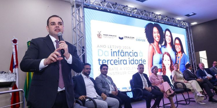 Presidente Roberto Cidade inicia processo de regulamentação da Escola do Legislativo, no Conselho de Educação, para ofertar cursos de pós-graduação