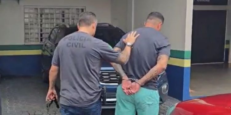 O suspeito tem extensa ficha criminal por diversos crimes. Foto: Beatriz Sampaio e Divulgação/PC-AM