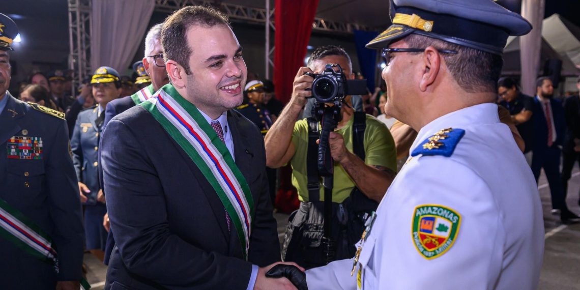 Governador interino relembrou a concessão recente da data-base e da promoção de 500 novos militares. Foto: Divulgação /Secom