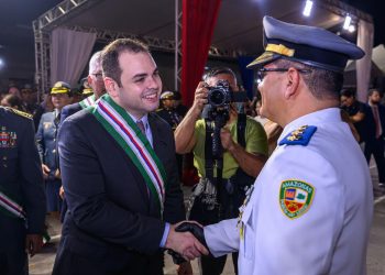 Governador interino relembrou a concessão recente da data-base e da promoção de 500 novos militares. Foto: Divulgação /Secom