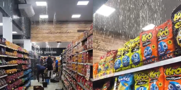 O volume de água que vazou do teto surpreendeu clientes e funcionários. Foto: Reprodução